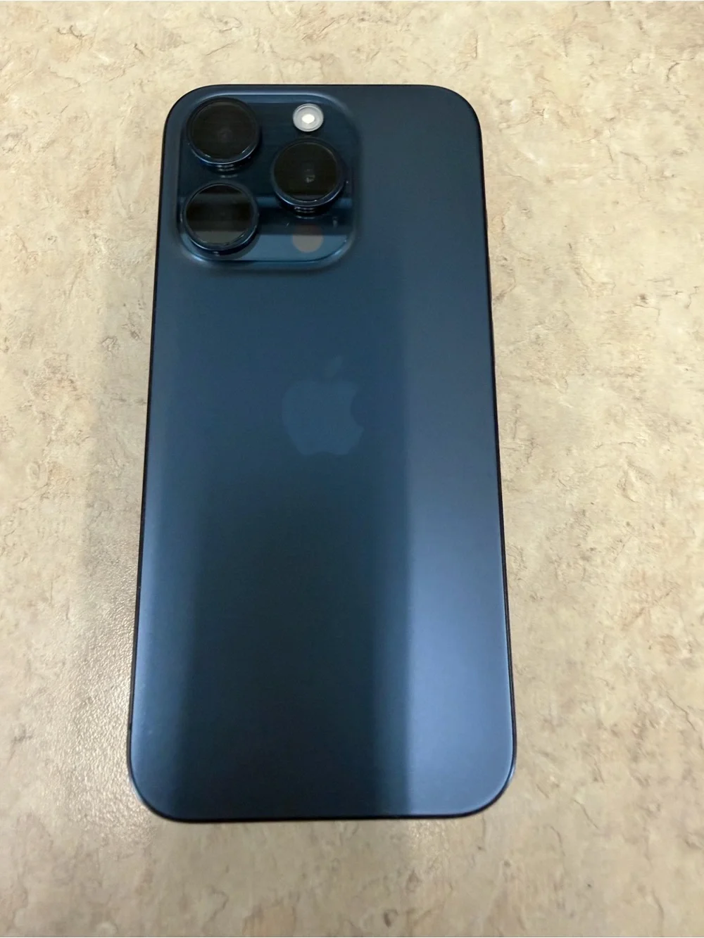 Apple iphone black